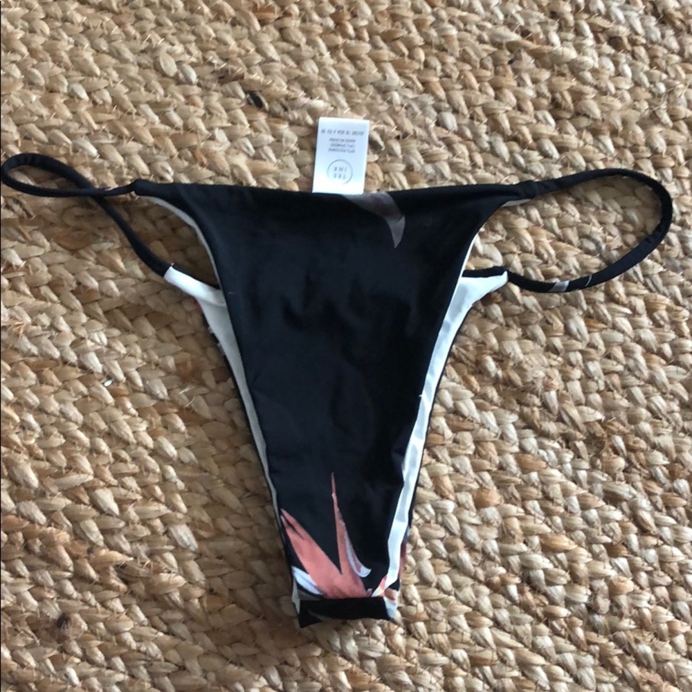 NWOT TEE INK bikini bottom - Picture 2 of 3